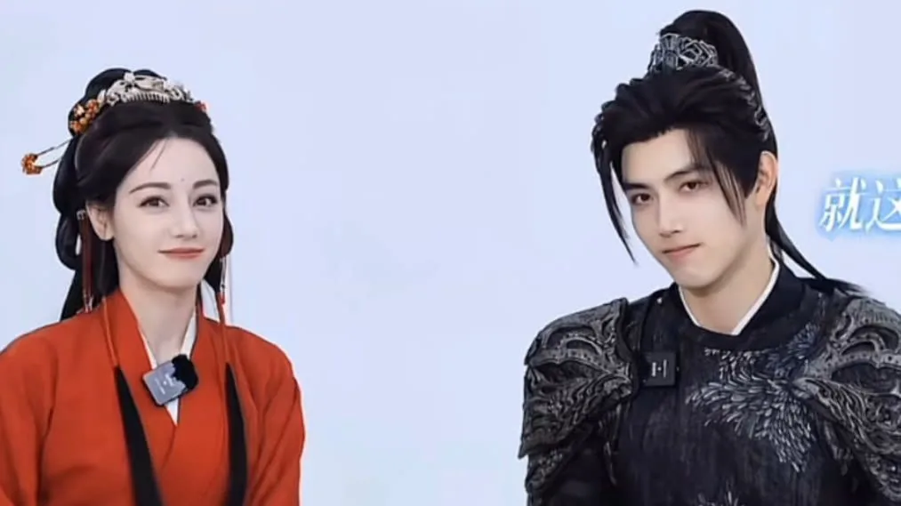 白日提灯采访